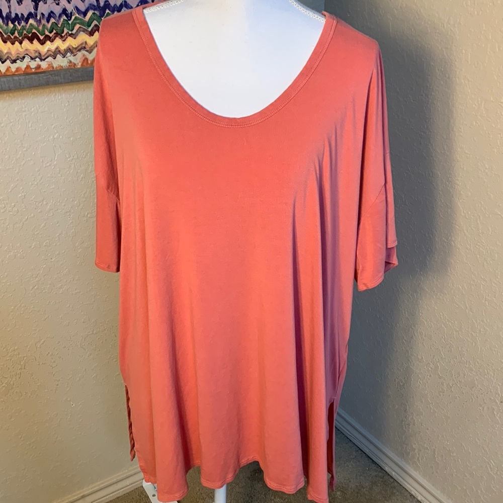 Old Navy Women’s Plus Size Luxe Top